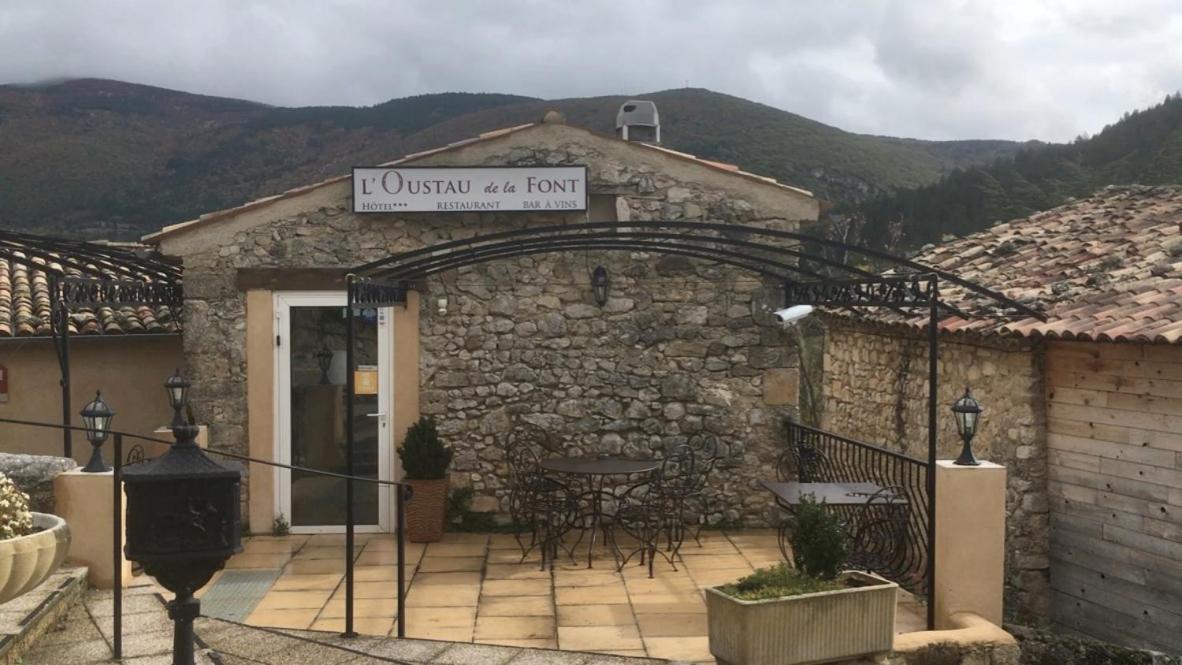 Hotel L'Oustau De La Font Reilhanette Exteriér fotografie